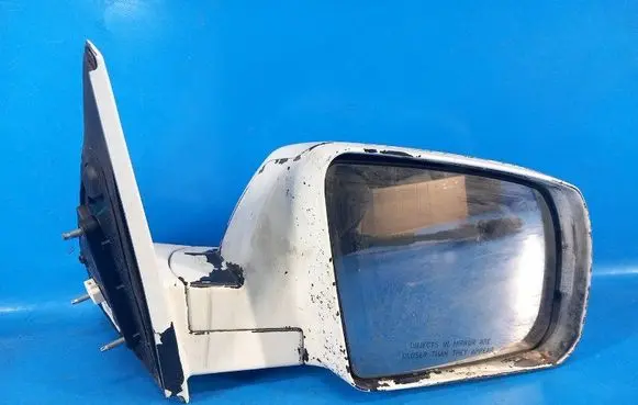 Toyota Tundra II Rear view mirror (interior) 879100C230