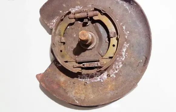 Volvo 850 Handbrake/parking brake pads 