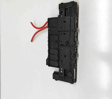 Land Rover Range Rover L405 Current control relay HPLA14A073JB