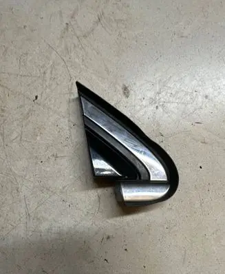 Honda CR-V Other front door trim element 212831264