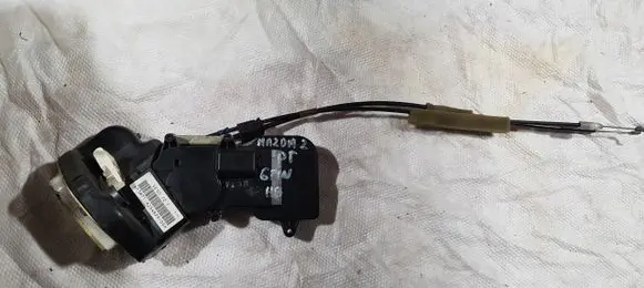 Mazda 2 Rear door lock