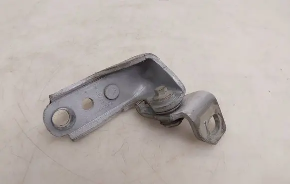 Ford Kuga II Front door upper hinge CJ54S22800AB