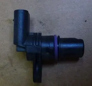 Audi A1 Camshaft position sensor 04C907601C