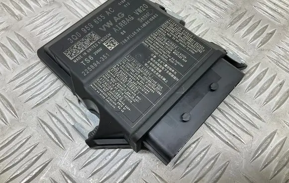Airbag control unit/module