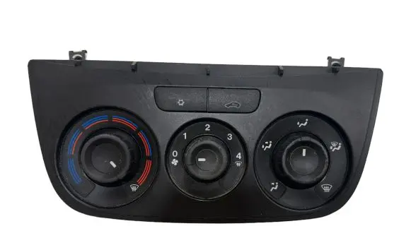 Opel Combo D Climate control unit