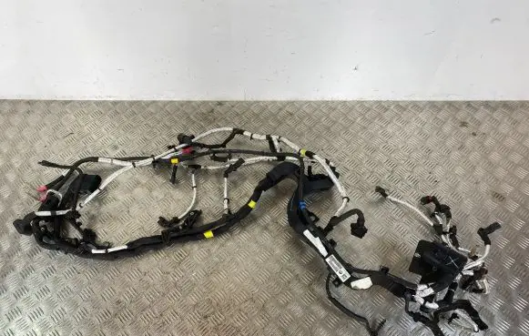 Jeep Grand Cherokee WL Engine installation wiring loom 68467849AD