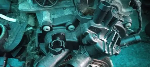 Seat Ibiza IV (6J,6P) Water pump 04C121600L