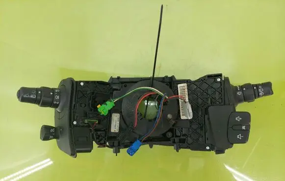 Renault Scenic II - Grand scenic II Indicator stalk 61880052A