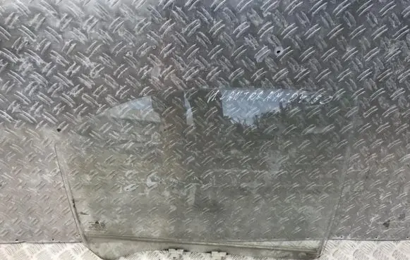 Hyundai Lantra II Rear door window glass