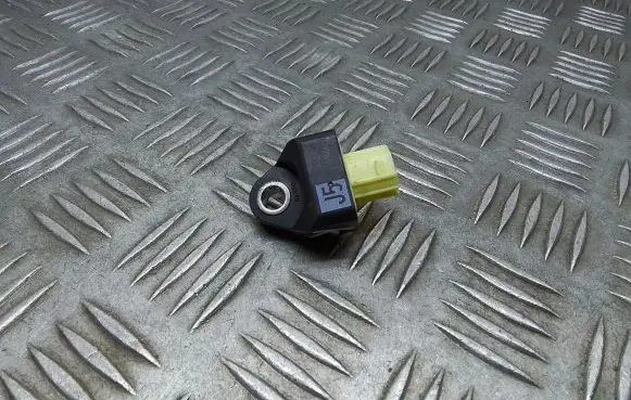 Lexus ES 250 - 300 - 330 Airbag deployment crash/impact sensor 8917347050