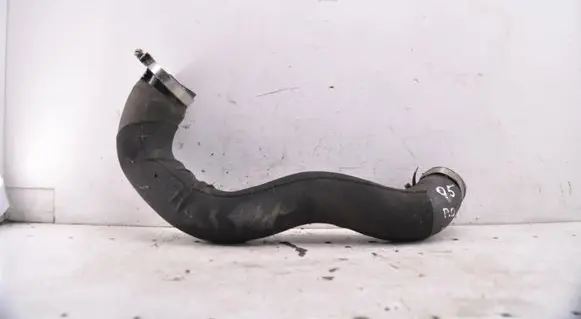 Audi Q5 SQ5 8R Intercooler hose/pipe 8R0145738R