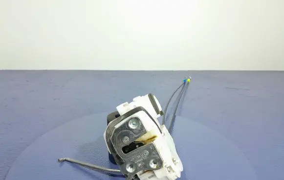 Mitsubishi Outlander Rear door lock A047218