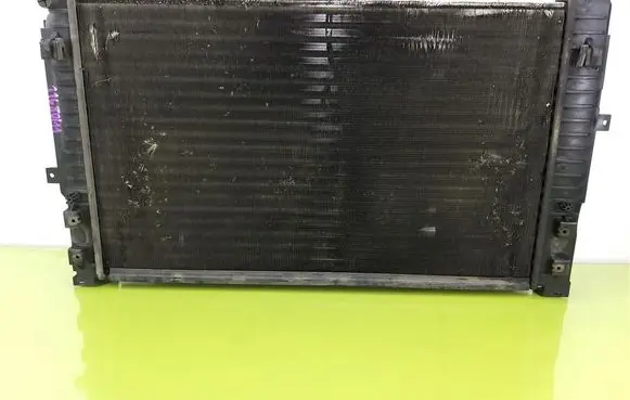Volkswagen PASSAT B5 Coolant radiator