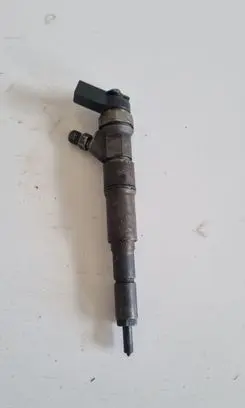 BMW 5 E60 E61 Fuel injector 7794435