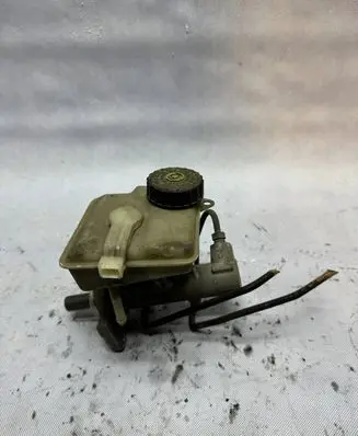 Volvo S60 Master brake cylinder 8646007