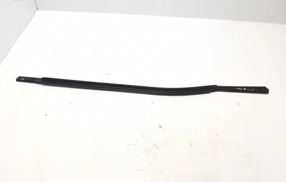 Renault Megane E-Tech Rear door trim (molding) 828327558R