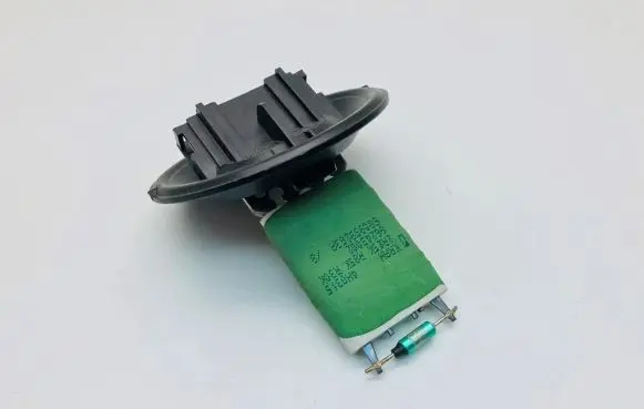 Volkswagen Polo IV 9N3 Heater blower motor/fan resistor 6Q0959263A