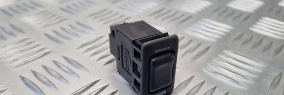 Nissan King Cab, Navara Electric window control switch