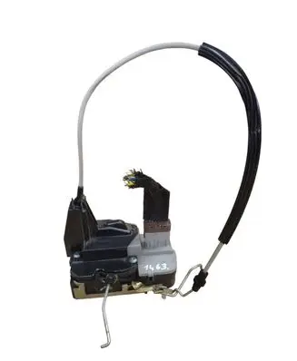 Peugeot 307 Front door lock 23973158