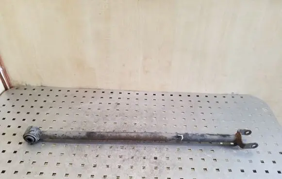 Other rear suspension part