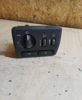 Volvo V70 Light switch 9441233 00W423 M6L42600295