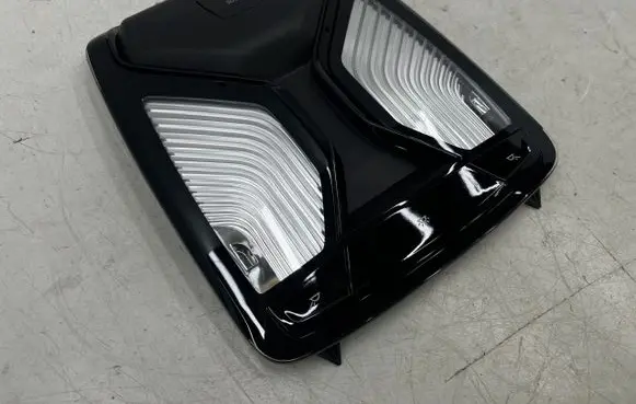 BMW 5 G30 G31 G38 Headlining lighting console trim 5B32479