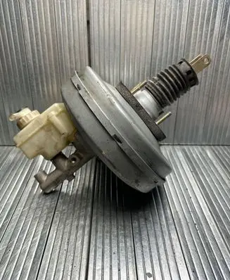 BMW 5 E39 Brake booster 1163516 SH80