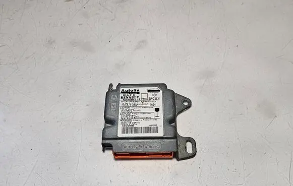 Renault Master II Airbag control unit/module 8200381666