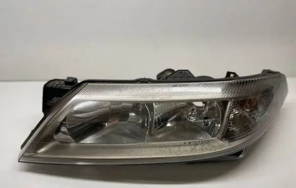 Renault Laguna II Headlight/headlamp 89004695 8200002467