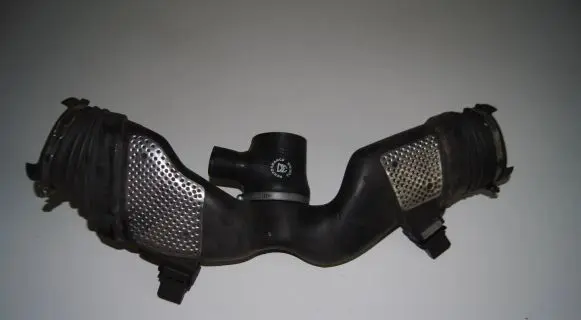 Mercedes-Benz R W251 Mass air flow meter A6420943497 4010088A 0110183A