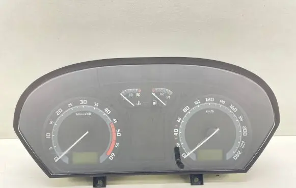 Skoda Fabia Mk2 (5J) Speedometer (instrument cluster) 6Y0920883E