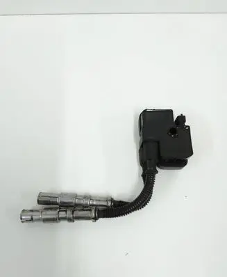 Mercedes-Benz E W211 High voltage ignition coil A0001587803 02T057 0221503035