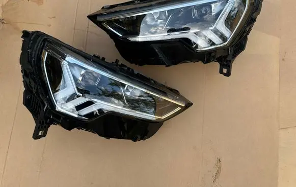 Audi Q3 F3 Headlights/headlamps set 83A941034 83A941033