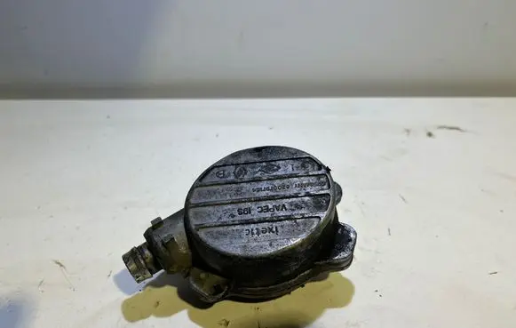 Vacuum pump
