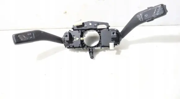 Volkswagen Golf VI Light switch