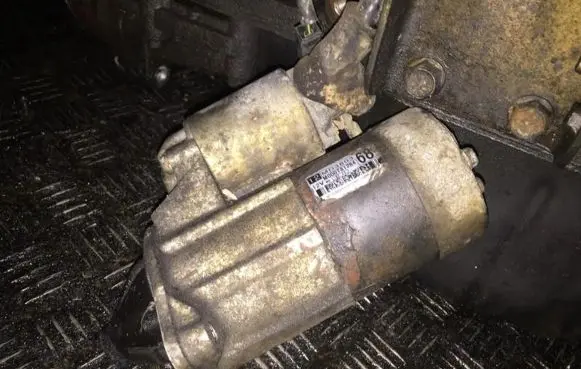 Mitsubishi Pajero Pinin Starter motor MD360368 M000T81284