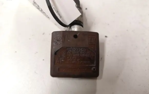 Opel Insignia A Tire pressure sensor 13327259