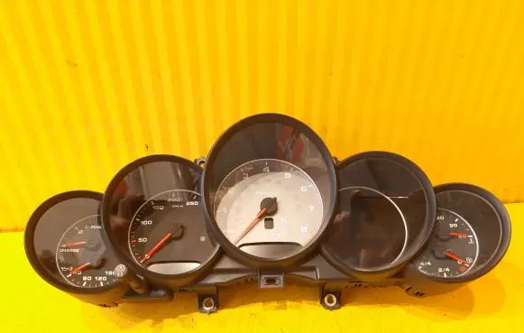 Porsche Cayenne (9PA) Speedometer (instrument cluster) 7P5920903F