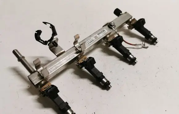 Buick Encore I Fuel injectors set 55565971 0280151247