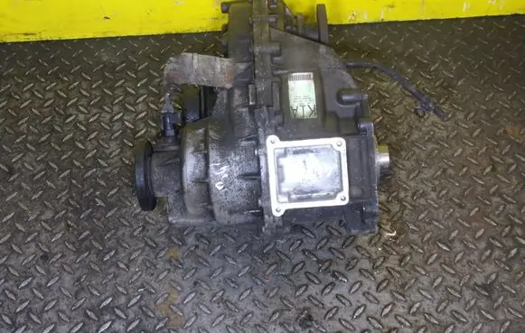 KIA Sorento Gearbox transfer box case 4730049100 4HTR44