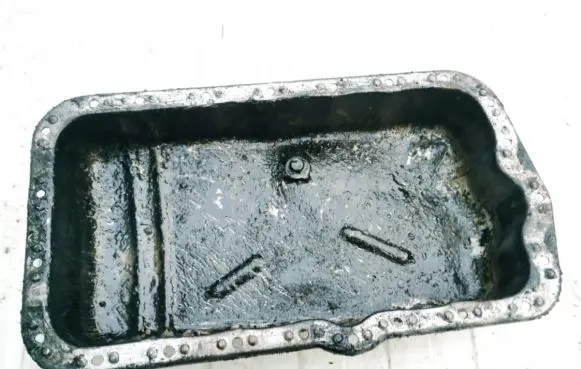 Oil sump