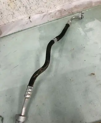 BMW X4 G02 Air conditioning (A/C) pipe/hose 9868419