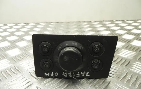 Opel Zafira B Light switch 13205869 T209