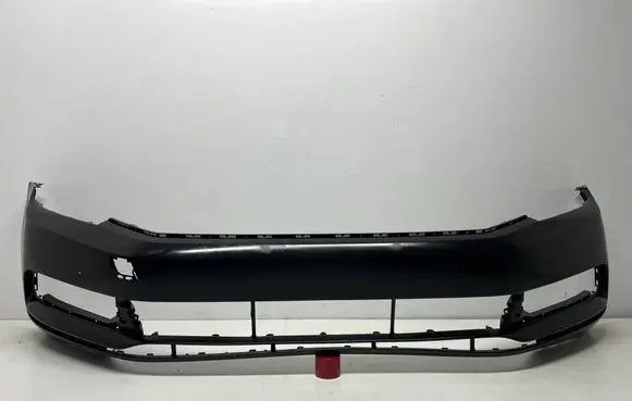 Volkswagen PASSAT B8 Front bumper 