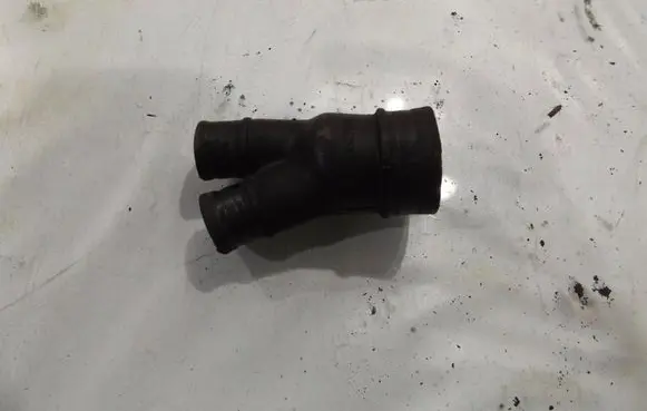 Volvo XC90 Engine coolant pipe/hose 3067785