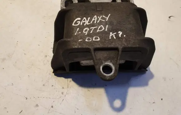 Ford Galaxy Engine mount bracket 1J0199555