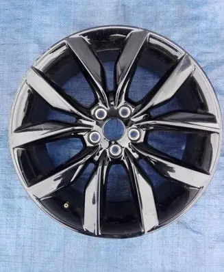 Ford Kuga II R19 alloy rim 