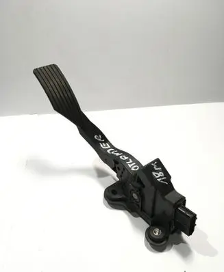 Mitsubishi Outlander Accelerator throttle pedal 1600A115 14224035253 16034A