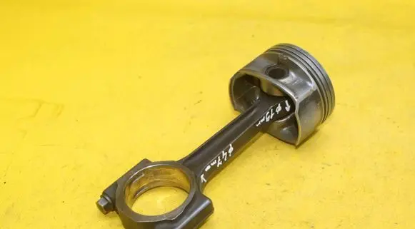 Mini One - Cooper R50 - 53 Piston with connecting rod 77L27