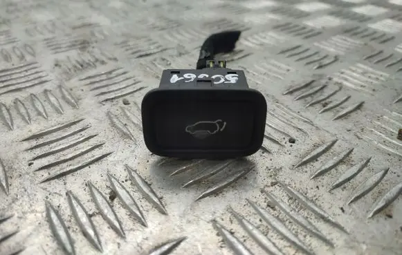 KIA Sorento Tailgate/boot open switch button 96740A9100WK